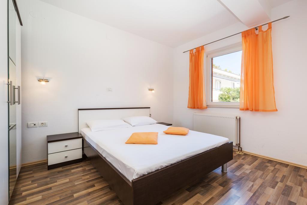 Apartments Duje Ribnica 奥布罗瓦茨 外观 照片
